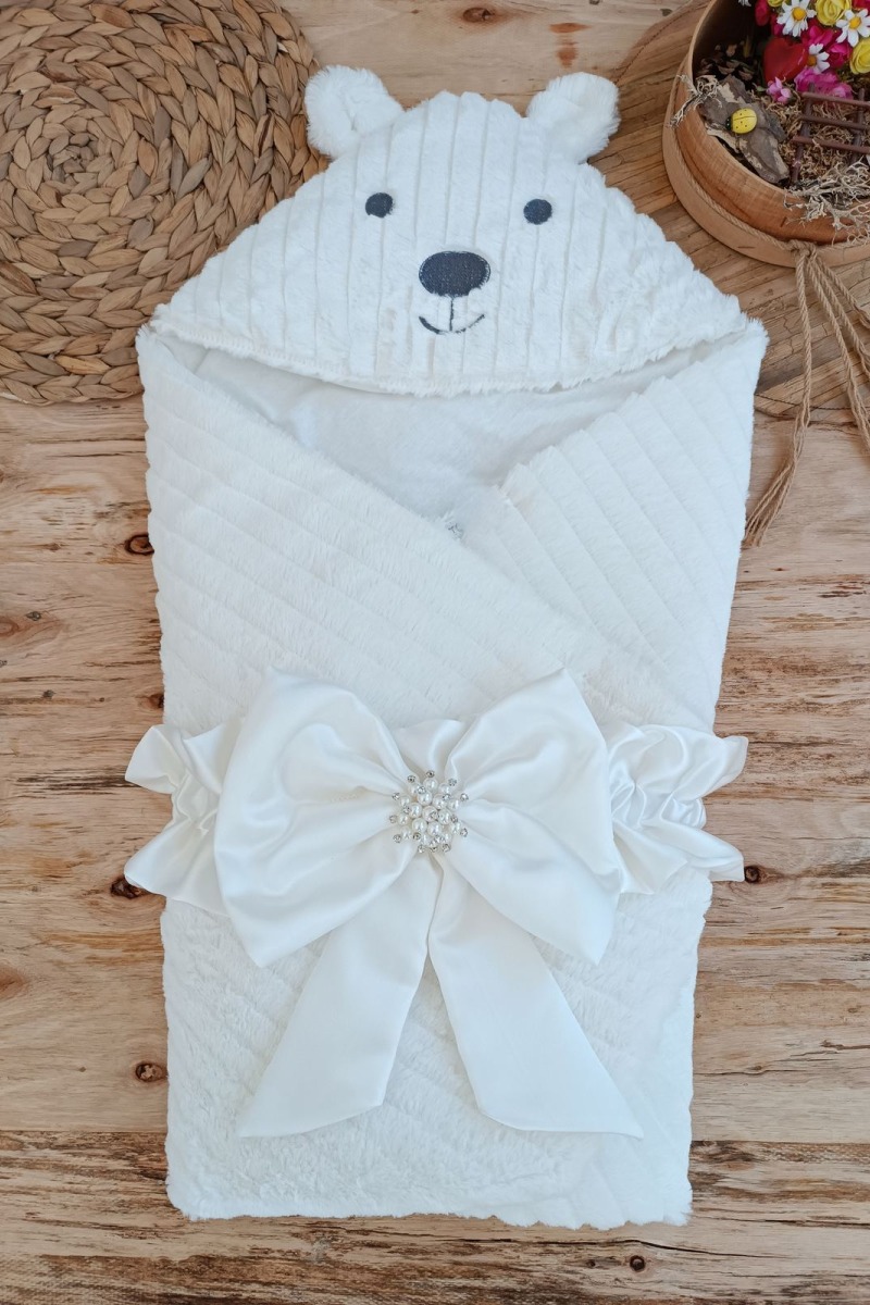 Yenidoğan Beyaz Wool Yün Kumaş Ayıcık Kulaklı Kundak Bebek Battaniyesi
