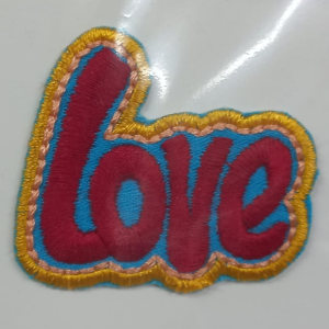 Aplike Ütü İle Yapışan Love Arma 4x2 cm