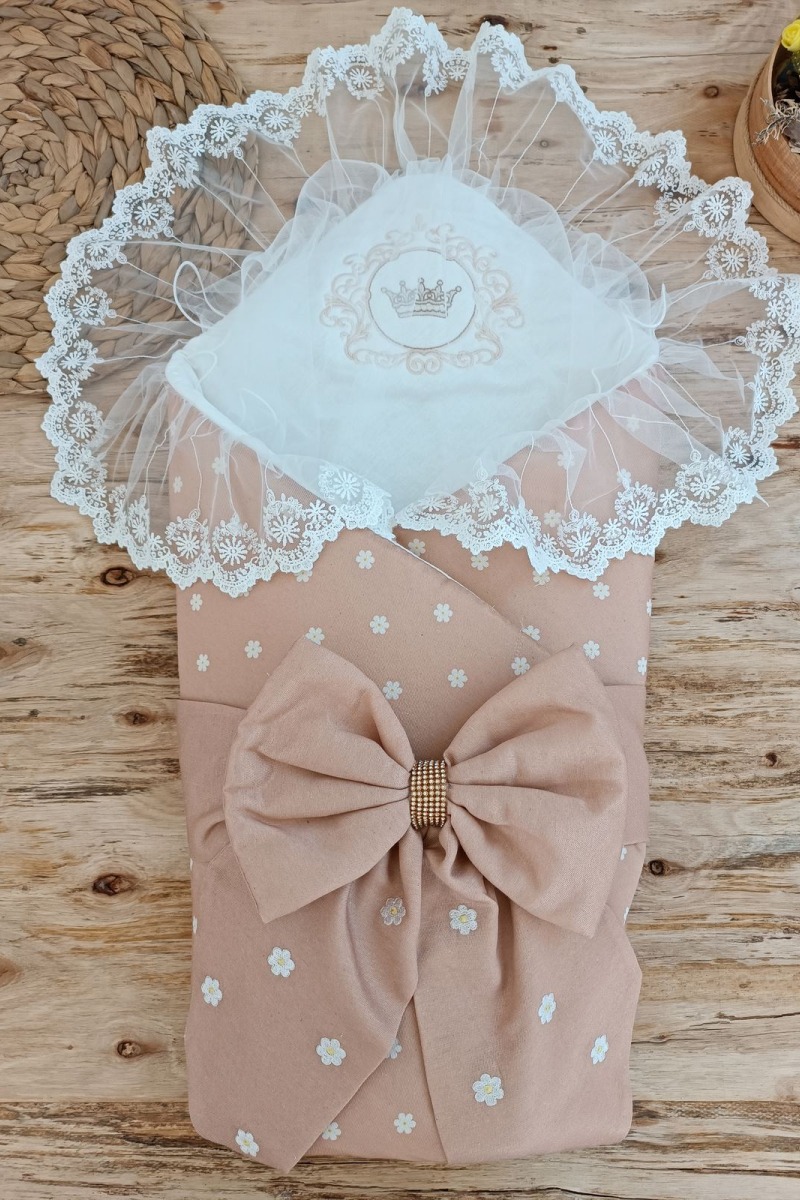 Yenidoğan Papatya Desenli Trilüks Unisex Kundak Bebek Battaniyesi