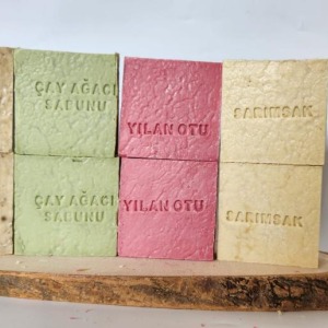 Doğal Üretim Sabunu Karışık (Çörekotu-Çay Ağacı-Yılan Otu-Sarımsak) 8'li Set