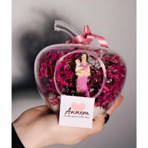Teraryum Mini Elma Kucakta Bebek Tutan Anne Temalı Hediye