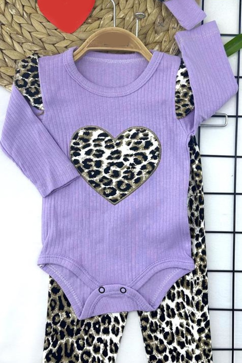 3-6-9-12 Ay Leopar Kalp Desenli Uzun Kollu Body Leopar Pantolon Bandanalı 3lü Kız Bebek Takımı